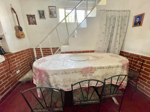 Casa En Venta En El Oeste De Barquisimeto Cod: 25-16698 Jpg