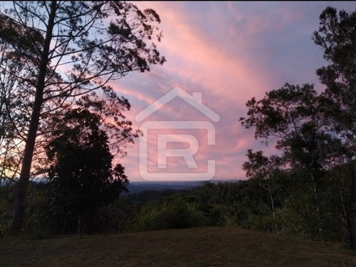 Imagem 3 de 30 de Lindo Sitio Com Uma Maravilhosa Vista No Alto Do Morro Tendo Uma Linda Vista Para O Pôr Do Sol - 113 - 69319003