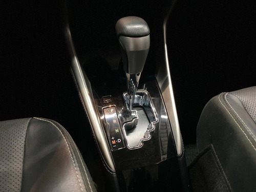 Imagem 13 de 15 de Toyota Yaris 1.5 16v Flex Sedan Xls Connect Multidrive