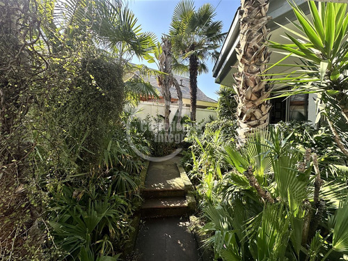 Casa En Venta De 7 Dorm. En Vitacura