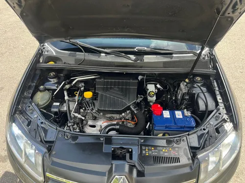 Renault Logan 1.6 Expression