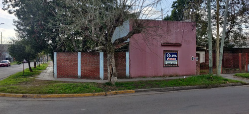 Casa Americana Hurlingham Zona Curupaytí