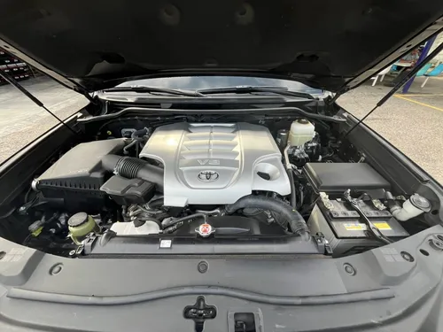 Toyota Land Cruiser Lc 200