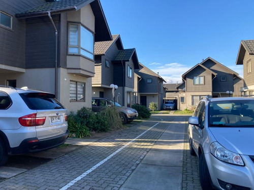 Casa 3d 3b 2e Condominio Elicura - Lomas De San Sebastián