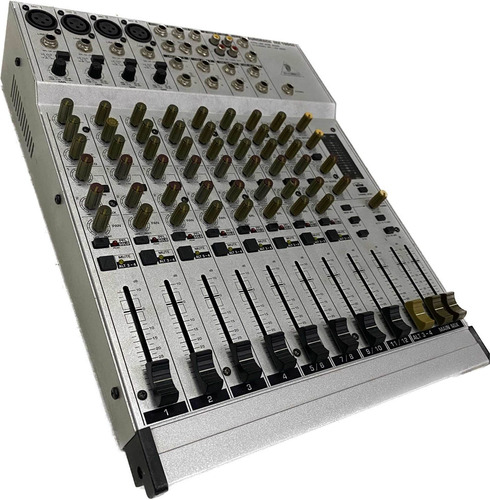 Behringer Eurorack Mx1604a Mixer Mesa Novo Mostruario 110v