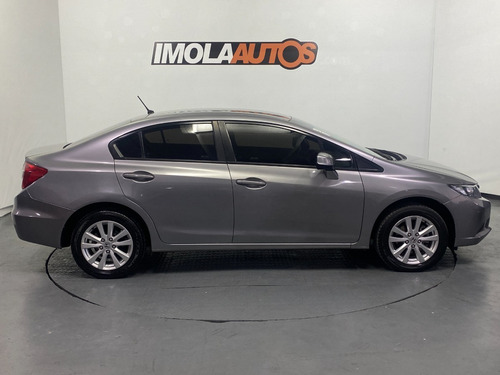 Imagen 8 de 12 de Honda Civic 1.8 Lxs At 2013-imolaautos
