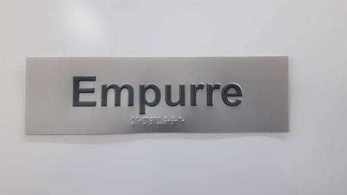Imagem 5 de 6 de 55 Placas Em Braille Para Banheiro E Lixo Reciclado