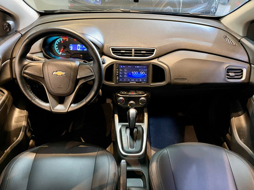 Chevrolet Onix 1.4 MPFI ADVANTAGE 8V FLEX 4P AUTOMÁTICO