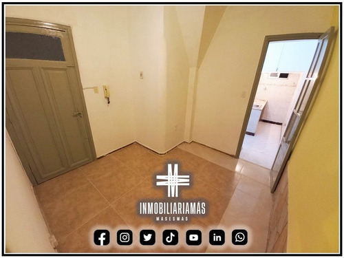 Imagen 2 de 12 de Apartamento Alquiler Ciudad Vieja Montevideo Imas.uy J * (ref: Ims-12030)