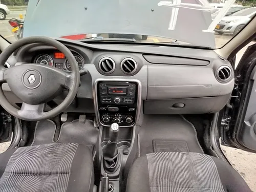 Renault Logan 1.6 Dynamique Fii
