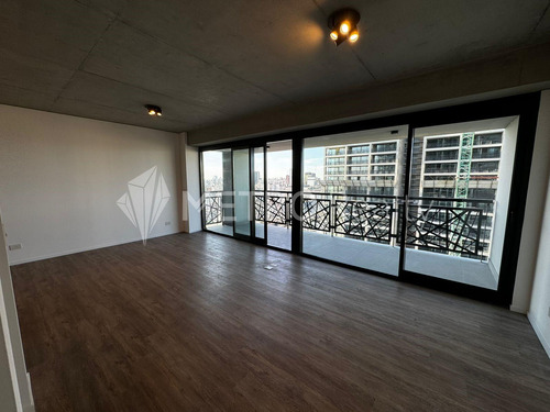 Venta, Departamento 2 Ambientes Con Cochera En Quartier Del Bajo ,puerto Madero