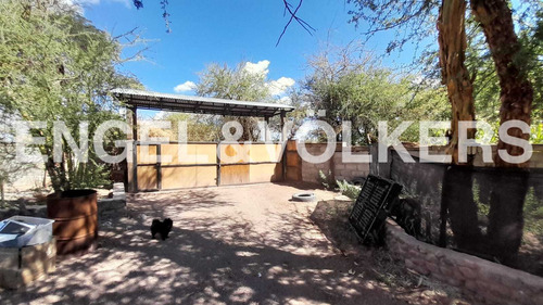 Atractiva Casa En Parcela Ayllu De Solor