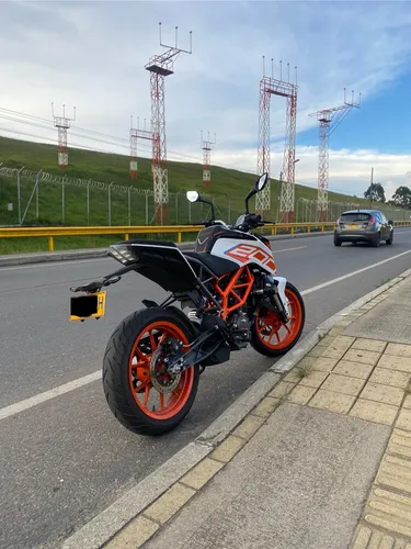 200 Duke Ng (generación 2) Wo Modelo 2025