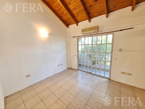 Venta De Ph 3 Ambientes Con Cochera En Wilde