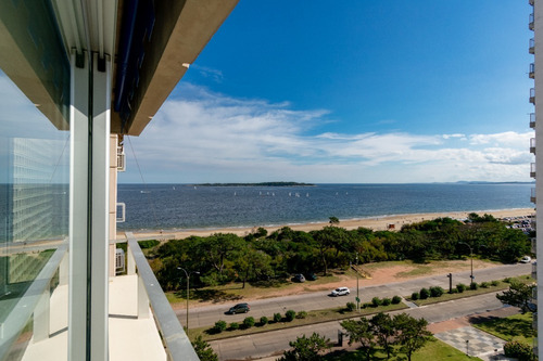 Imagen 8 de 24 de Venta Apartamento Tunquelen I, Playa Mansa Parada 7 , Punta Del Este, Vista Al Mar