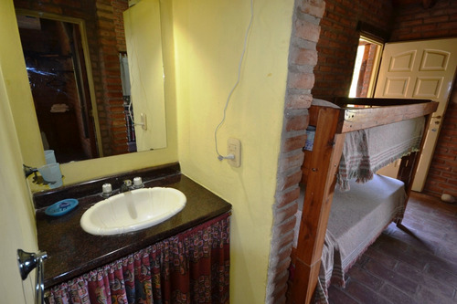 Dos Cabañas En Nono