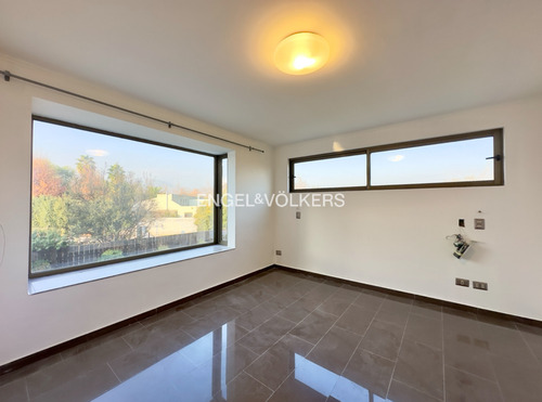 Excelente Casa En Parcela, Chicureo Central