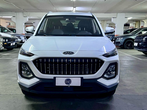JAC JS8 Luxury