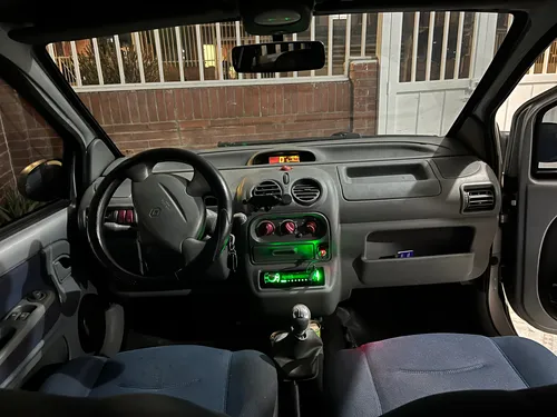 Renault Twingo 1.2 Access +