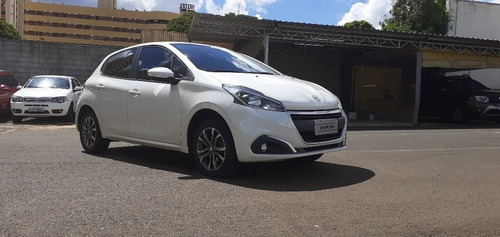 Peugeot 208 2018/2019 2692