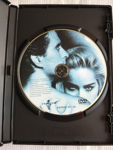 Dvd Bajos Instintos Michael Douglas V (Usado)