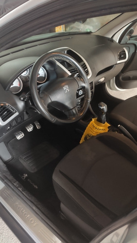 Imagem 8 de 14 de Peugeot 207 Sw Escapade 1.6 2009