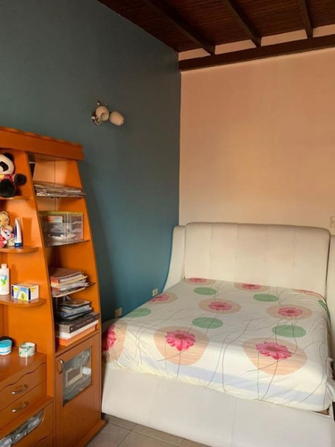 Imagen 13 de 21 de Se Vende Casa. 5h/ 4b. 265 Mt2 Guatire Villa Avila 8157