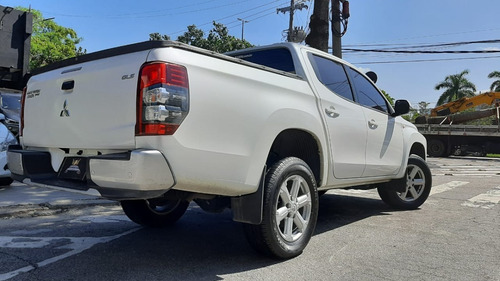 Imagem 3 de 14 de Mitsubishi L200 Triton 2.4 16v Turbo Diesel Sport Gls