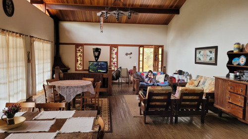 Imagem 5 de 10 de Casa Em Monte Verde Mg Recém Construída