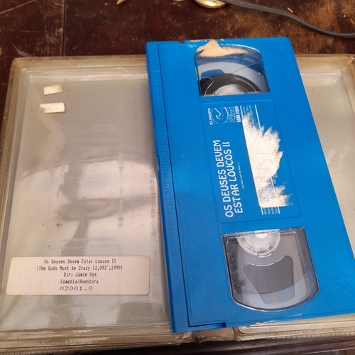 Imagem 6 de 6 de Fita Vhs Os Deuses Devem Estar Loucos 2 Sem Mofo Original.