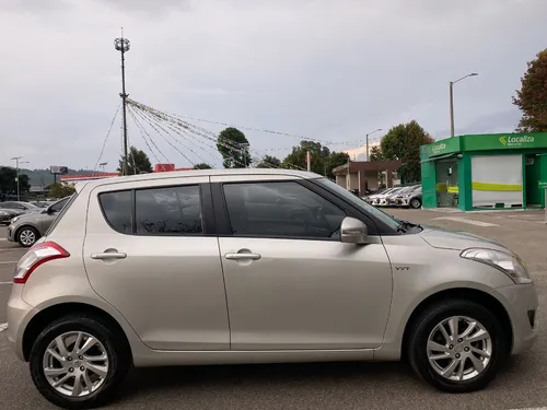 Suzuki Swift 1.2L LIVE MT