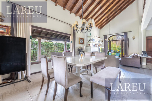 Casa En Venta, Club De Campo Pueyrredon - Pilar