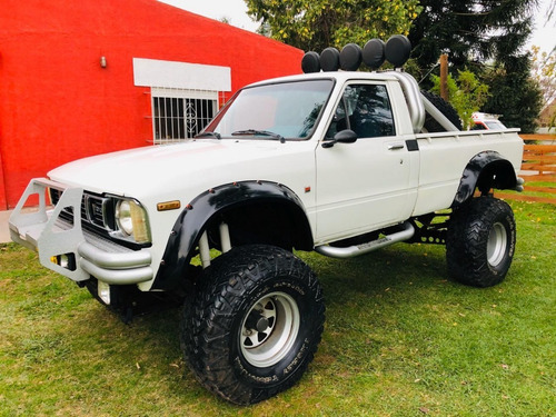 Toyota Hilux 1981 4x4 Motor Falcon Sprint Preparado