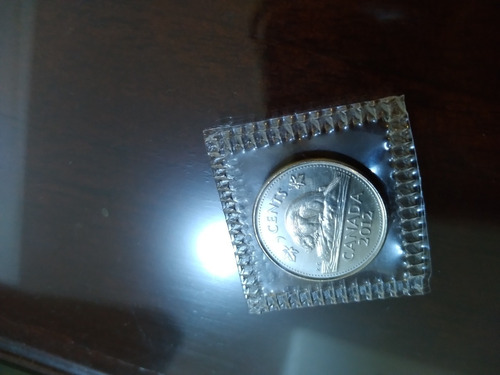 Reina Isabel Dos Monedas Sin Circular Hoja Maple Canadá