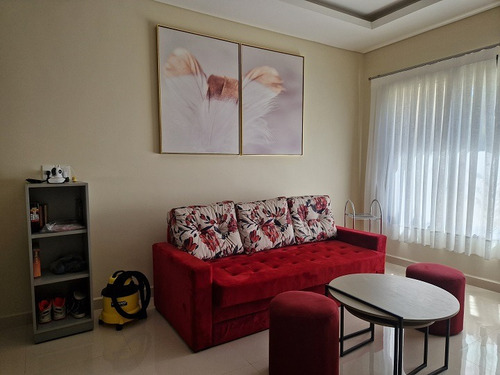 Alquilo Casa Amoblada En El Barrio Mbo´i Ka´e De Encarnación: 2 Habitaciones Y 1 Baño