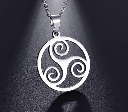 Collar Triskele Triskelion Avatar Potter Anime Comic Gamer