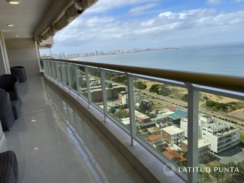 Imagen 3 de 30 de Piso Alto En Le Jardin, 3 Suites Más Dependencia