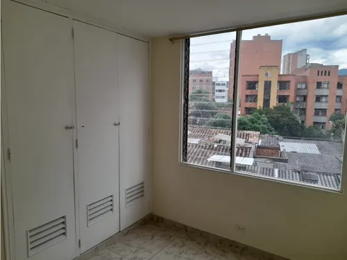 Excelente Apartamento,ubicado En El Sector Calasanz.