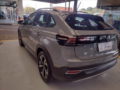 Volkswagen Nivus 1.0 200 Tsi Total Flex Highline Automatico