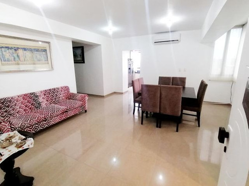 Imagen 3 de 14 de Apartamento En Venta En Barquisimeto