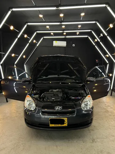 Hyundai Accent 1.4 Gls 4 p