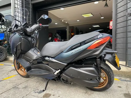 Yamaha X Max 300 2023