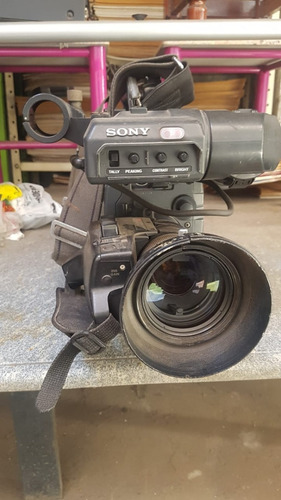 Câmera/ Filmadora Betacam Sony Uvw-100