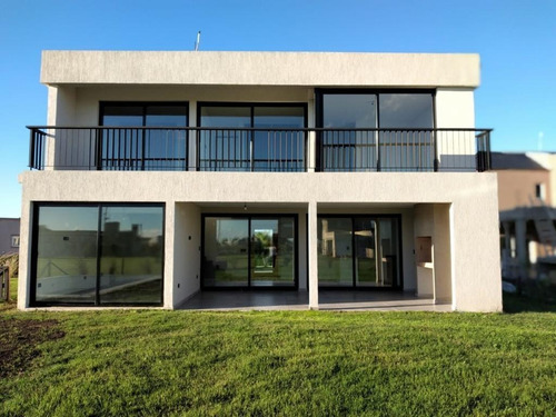 Imagen 23 de 26 de Casa En Venta En Barrio Santa Rita