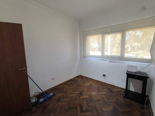 Casa En Venta Country San Isidro