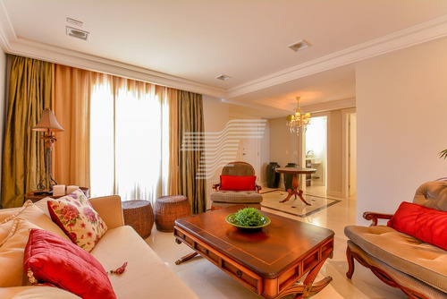 Imagem 11 de 15 de Casa No Pilarzinho, 3 Quartos (1 Suíte), 5 Vagas, Com Piscina - Re61432491