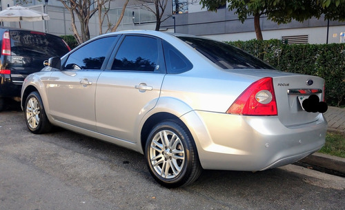 Ford Focus Sedan 2009 2.0 Ghia 4p