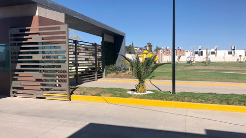 Imagen 14 de 14 de Casa En Venta En Pachuca 2 Recámaras 150m Fracc. Con Alberca