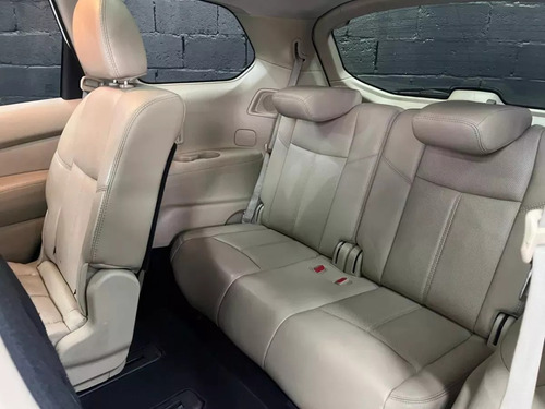 Nissan Pathfinder 3.5 Exclusive 4x4 Cvt