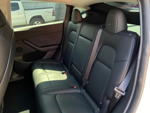 Tesla MODEL Y 0.0 Rwd